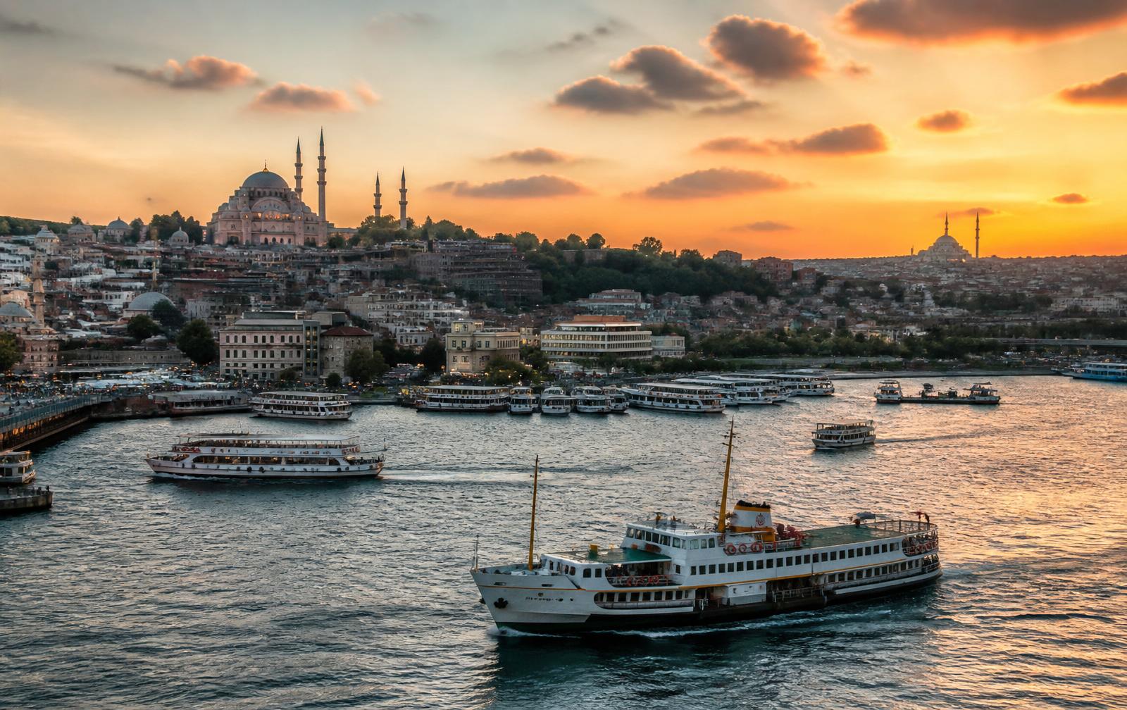 Where two continents share a bridge.